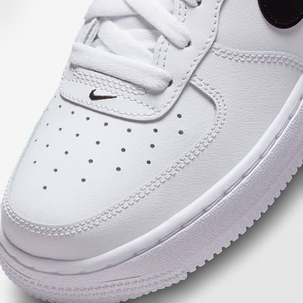 Kids' Nike Air Force 1 LV8 Older Sneakers White / Black | NK286XFK