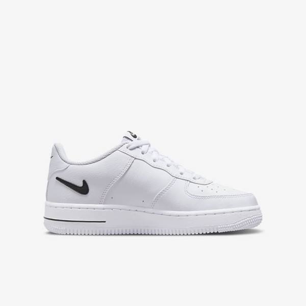 Kids' Nike Air Force 1 Older Sneakers White / Black | NK045TXG