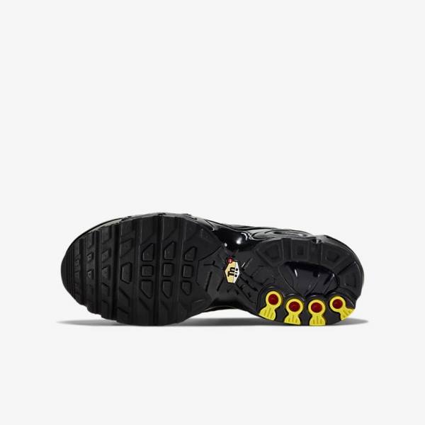 Kids' Nike Air Max Plus Older Sneakers Black | NK893GFY