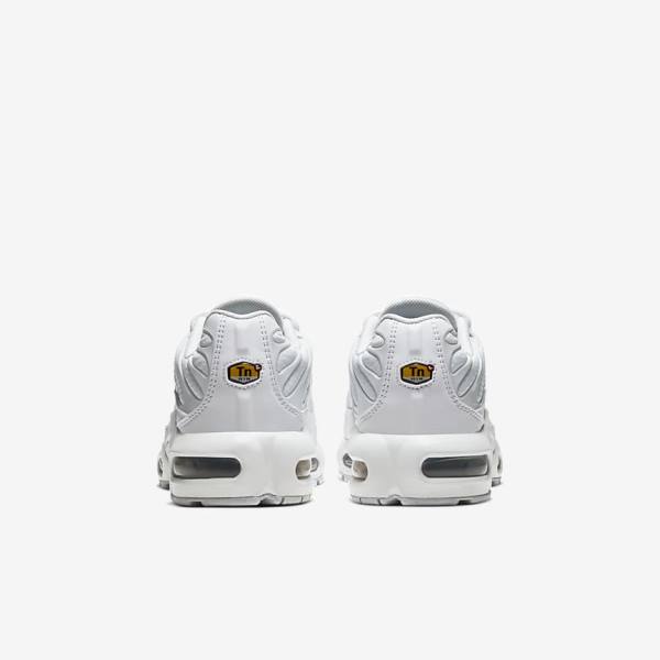 Kids' Nike Air Max Plus Older Sneakers White / Metal Silver / White | NK713QGS