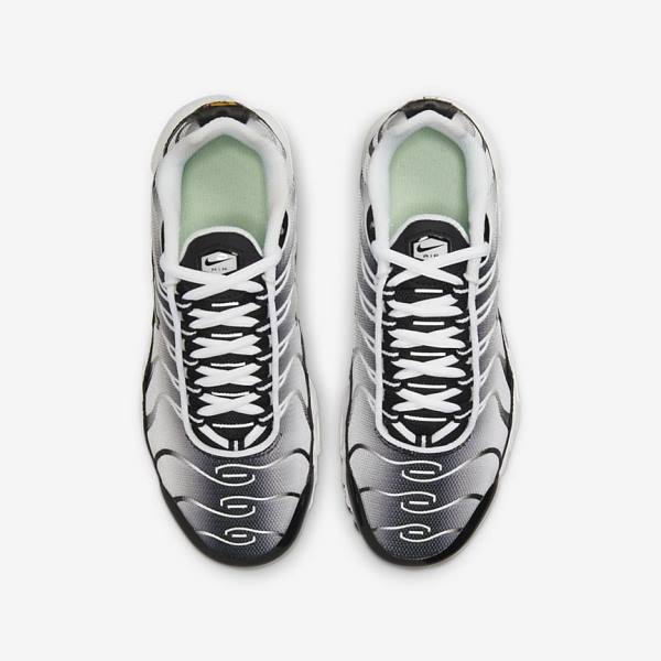 Kids' Nike Air Max Plus Older Sneakers White / Black / Silver / Mint | NK873FEV