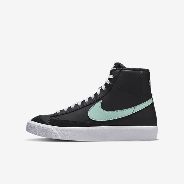 Kids\' Nike Blazer Mid 77 Older Sneakers Black / White / Mint | NK150TLN