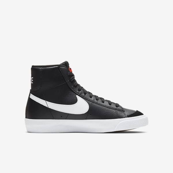 Kids' Nike Blazer Mid 77 Older Sneakers Black / White / Orange | NK260APC