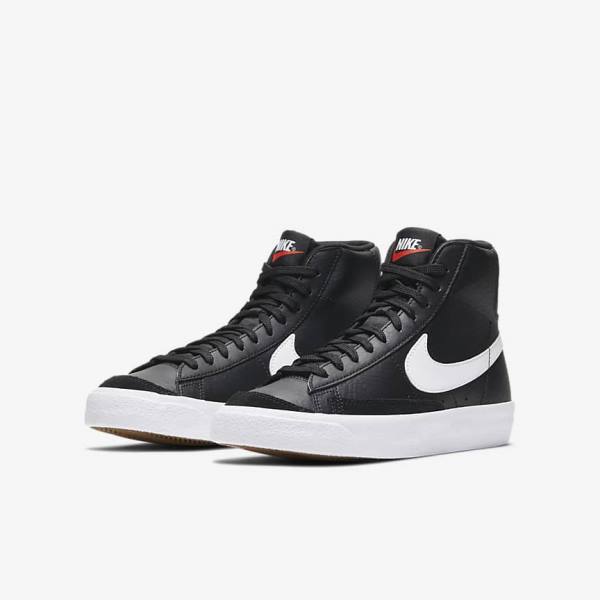 Kids' Nike Blazer Mid 77 Older Sneakers Black / White / Orange | NK260APC