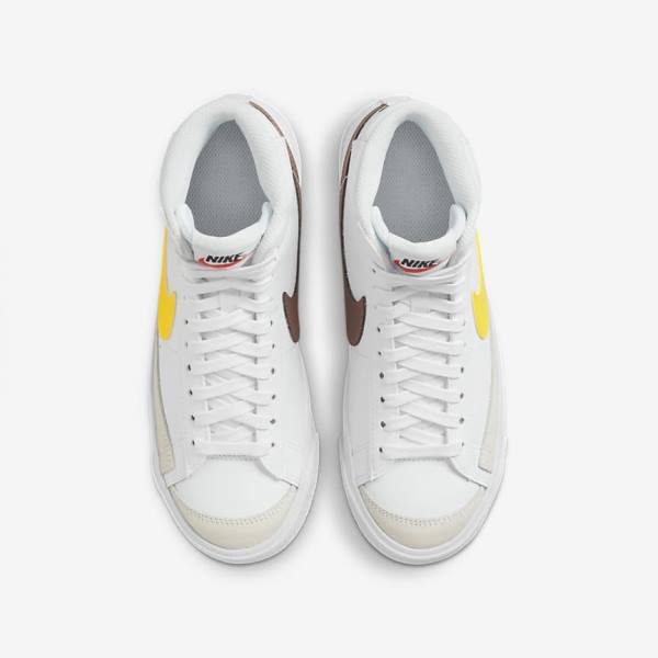 Kids' Nike Blazer Mid 77 Older Sneakers White | NK278XHP