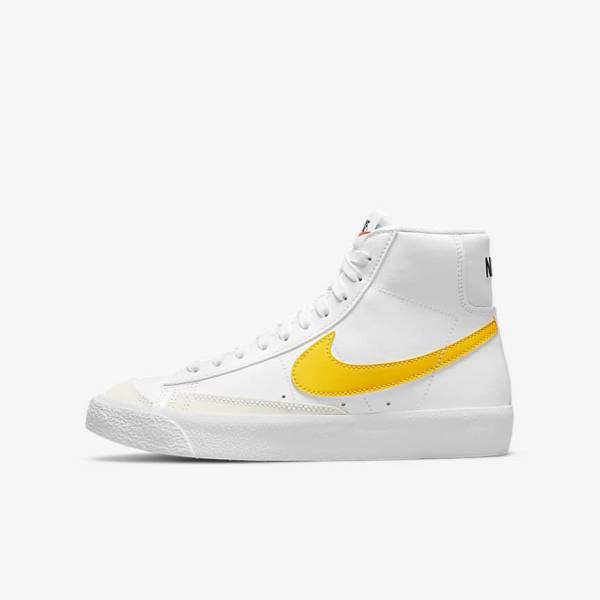 Kids\' Nike Blazer Mid 77 Older Sneakers White | NK278XHP