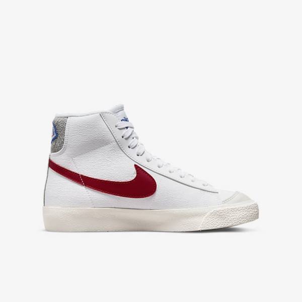 Kids' Nike Blazer Mid 77 Older Sneakers White / Light Grey / Red | NK597HQO