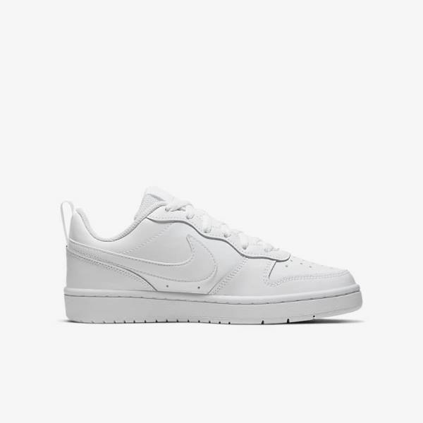 Kids' Nike Court Borough Low 2 Older Sneakers White | NK925GVL