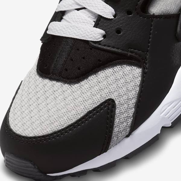 Kids' Nike Huarache Run Older Sneakers Black / Grey / White / Red | NK294FZP