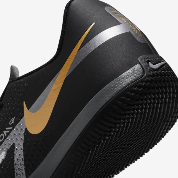 Kids' Nike Jr. Phantom GT2 Academy IC Older Indoor Court Football Shoes Black / Metal Gold / Dark Grey / Metal Dark Grey | NK508FUP