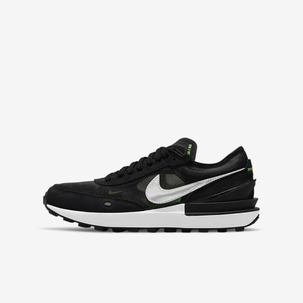 Kids\' Nike Waffle One Older Sneakers Dark Grey / Black / Green | NK509LNK