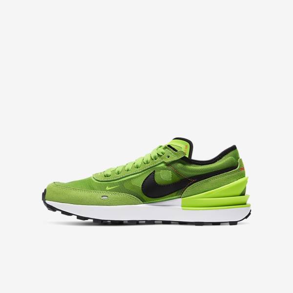 Kids\' Nike Waffle One Older Sneakers Green / Red / Black | NK261ORF