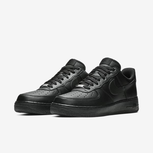 Men's Nike Air Force 1 07 Sneakers Black | NK627NYR