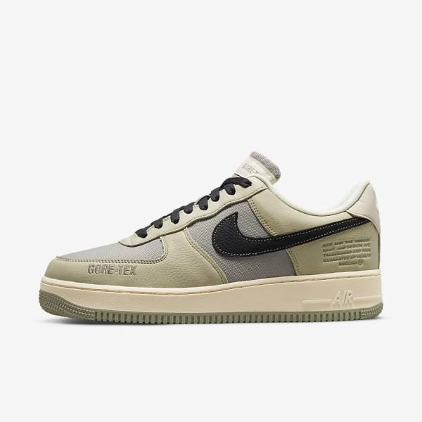 Men\'s Nike Air Force 1 GTX Sneakers Khaki / White / Black | NK604NBI