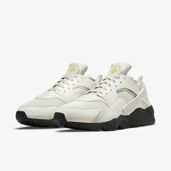 Men's Nike Air Huarache Sneakers Light Beige / Black / Silver / Gold | NK952ZOL