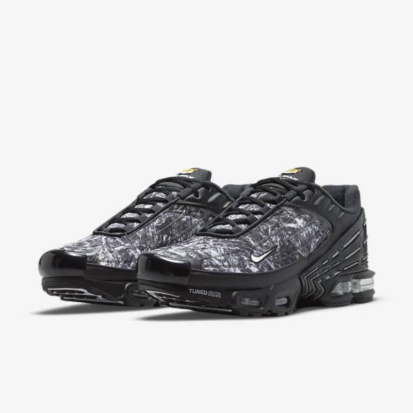 Men's Nike Air Max Plus 3 Sneakers Black / Dark Grey / White | NK613FYN