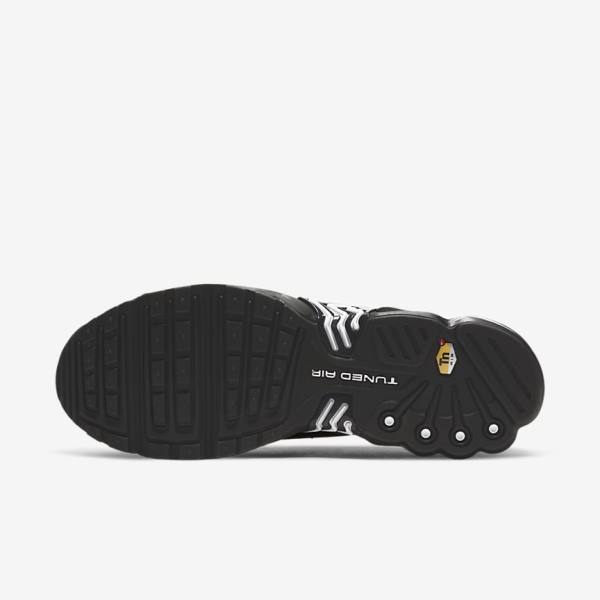 Men's Nike Air Max Plus III Sneakers Black / White | NK102YVR