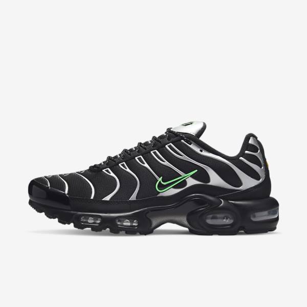 Men\'s Nike Air Max Plus Sneakers Black / Green / Metal Silver / Black | NK065EXA