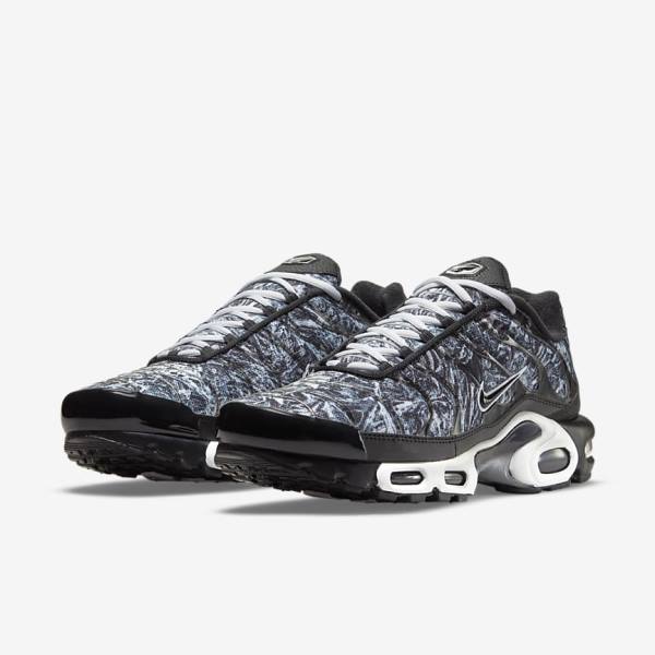 Men's Nike Air Max Plus Sneakers Black / White / Dark Grey / Black | NK237CQE