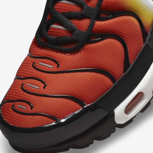 Men's Nike Air Max Plus Sneakers Orange / Gold / Black | NK376QHJ