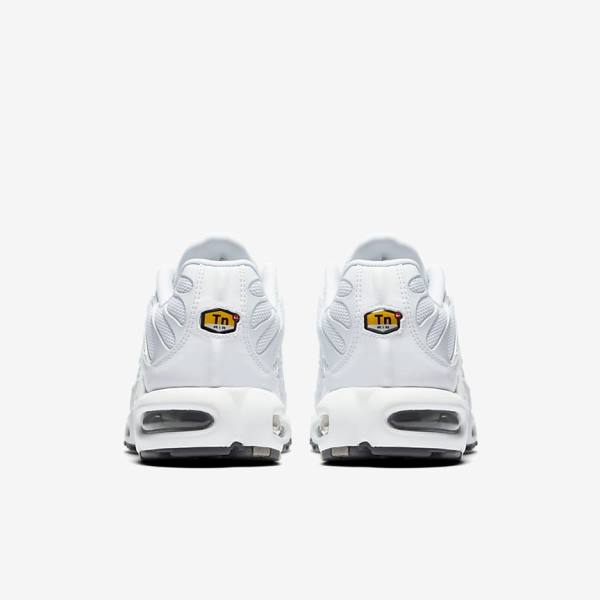 Men's Nike Air Max Plus Sneakers White / Black / Grey / White | NK296USW