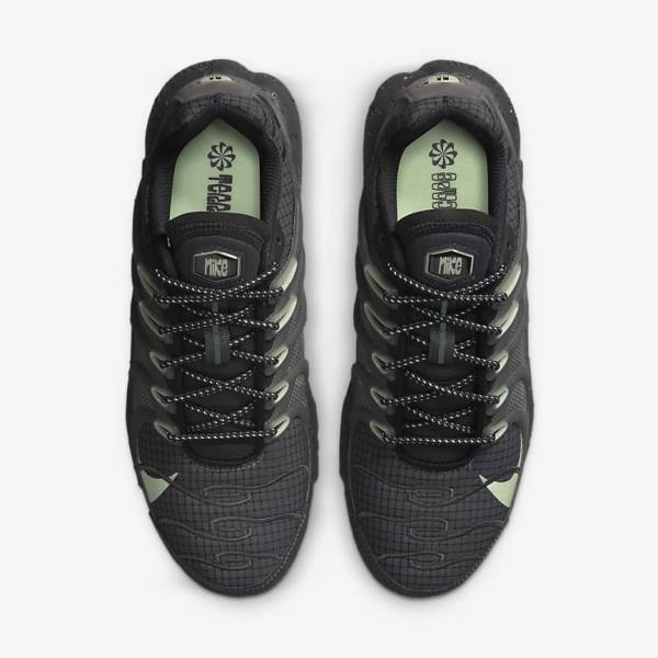 Men's Nike Air Max Terrascape Plus Sneakers Black / Dark Grey / Light Green | NK127ICS