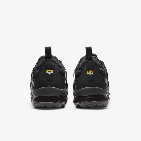 Men's Nike Air VaporMax Plus Sneakers Black / Dark Grey | NK456FDX