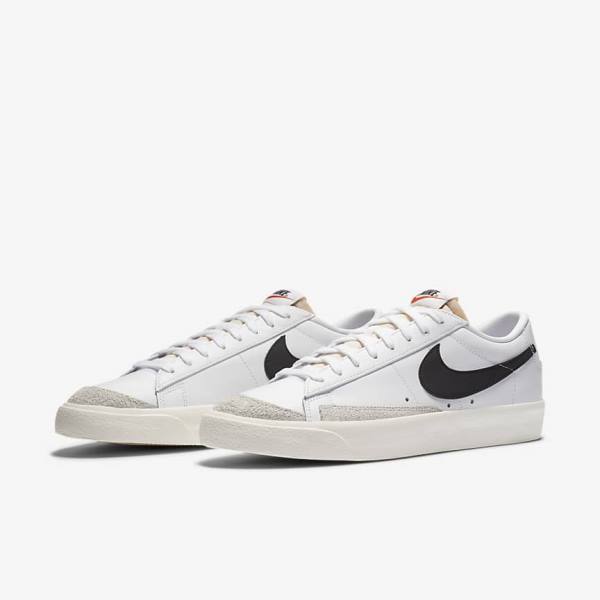 Men's Nike Blazer Low 77 Vintage Sneakers White / Black | NK578PFR