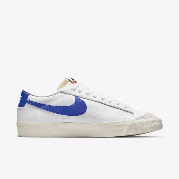 Men's Nike Blazer Low 77 Vintage Sneakers White / Royal | NK650RJD