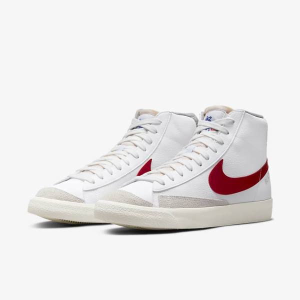 Men's Nike Blazer Mid 77 Sneakers White / Light Grey / Red | NK064ZPI