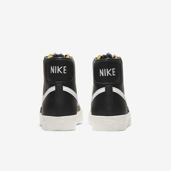 Men's Nike Blazer Mid 77 Vintage Sneakers Black | NK157YSV