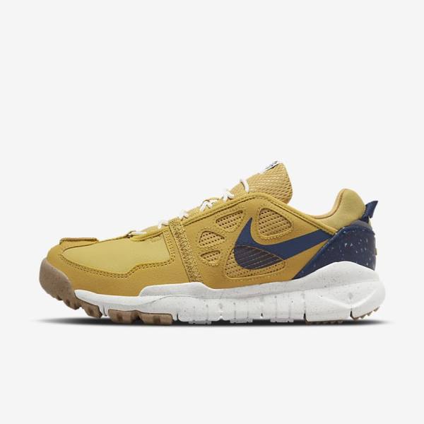 Men\'s Nike Free Terra Vista Sneakers Gold / Navy | NK708BCZ