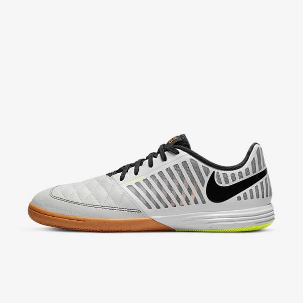 Men\'s Nike Lunar Gato II IC Indoor Court Football Shoes White / Yellow / Black | NK067FHP