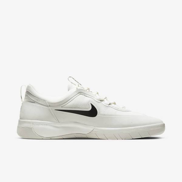 Men's Nike SB Nyjah Free 2 Skate Shoes White / Black | NK432OGN