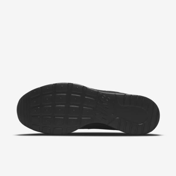 Men's Nike Tanjun Sneakers Black | NK215LVS