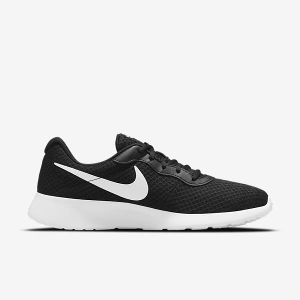 Men's Nike Tanjun Sneakers Black / White | NK691VKA