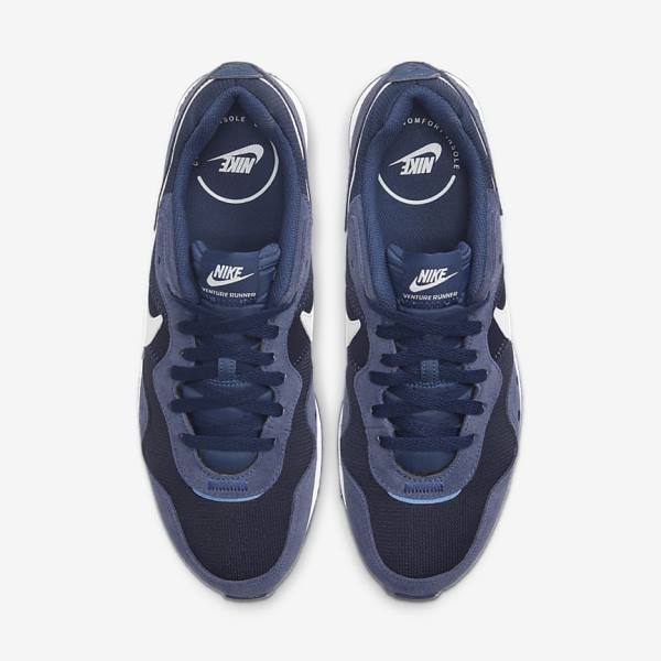 Men's Nike Venture Runner Sneakers Navy / Navy / White | NK567HTZ