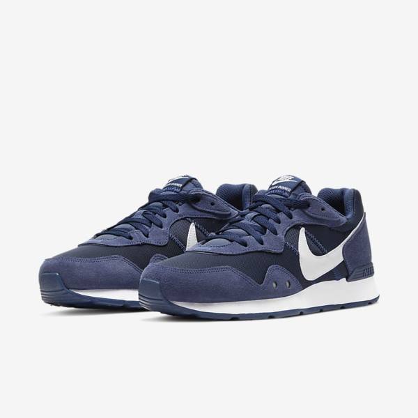 Men's Nike Venture Runner Sneakers Navy / Navy / White | NK567HTZ