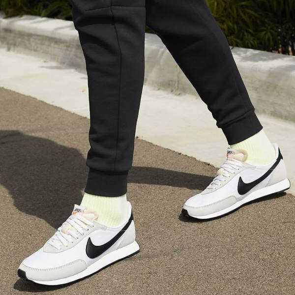 Men's Nike Waffle Trainer 2 Sneakers White / Black | NK546PVK