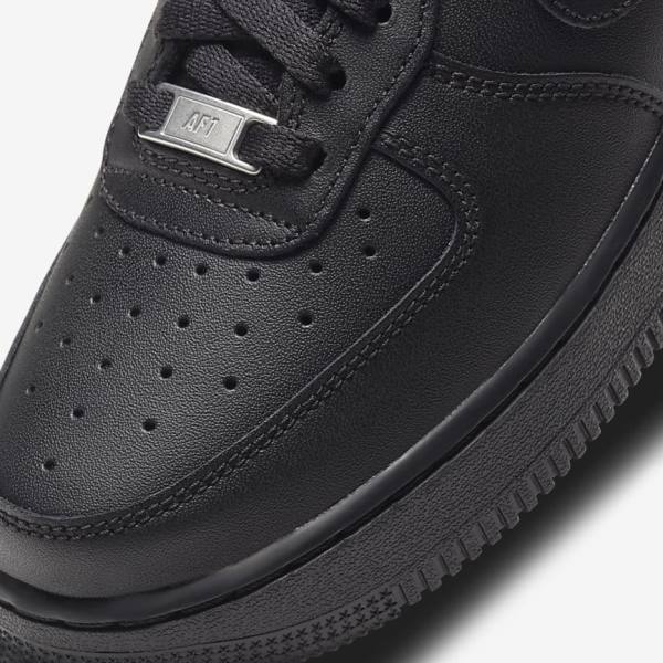 Women's Nike Air Force 1 07 Sneakers Black | NK671IPG