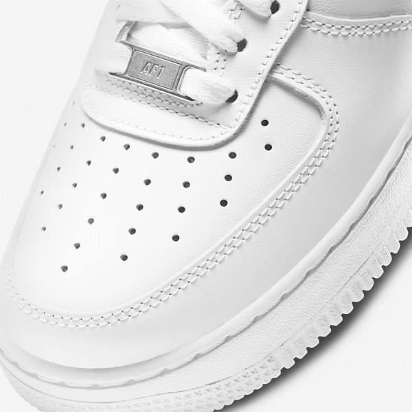 Women's Nike Air Force 1 07 Sneakers White | NK567DXL