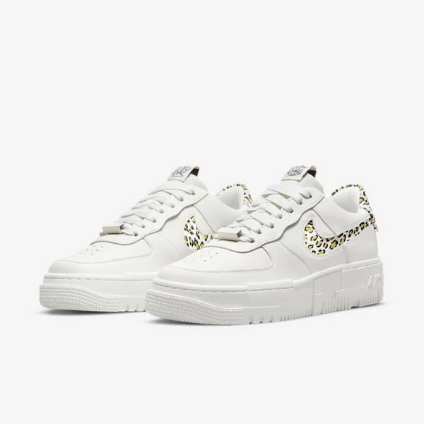 Women's Nike Air Force 1 Pixel SE Sneakers Light Lemon / Black | NK690XLP