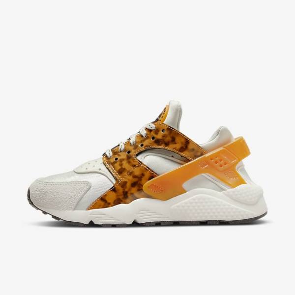 Women\'s Nike Air Huarache Sneakers Brown / Light Beige / Yellow | NK938NQM