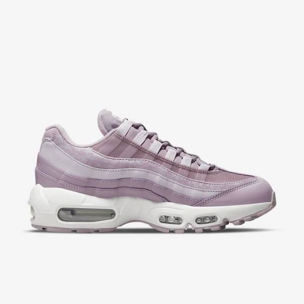 Women's Nike Air Max 95 Sneakers Purple / White / Metal Silver | NK419MZE