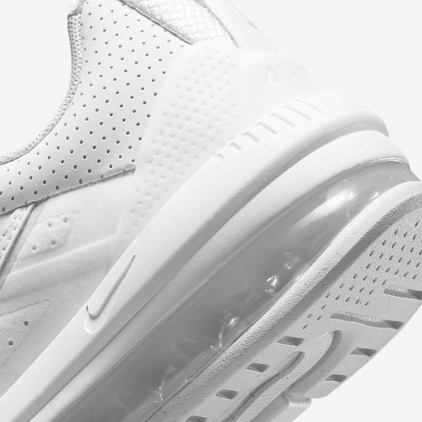 Women's Nike Air Max Genome Sneakers White / Platinum / White | NK127GXB