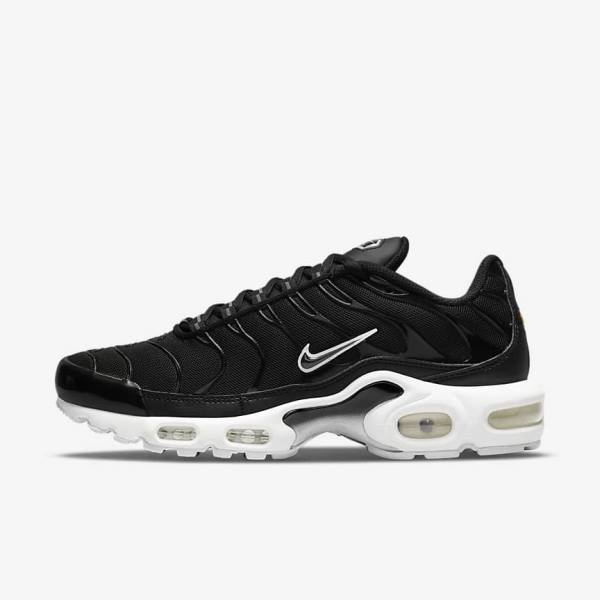 Women\'s Nike Air Max Plus Sneakers Black / White | NK190IMD