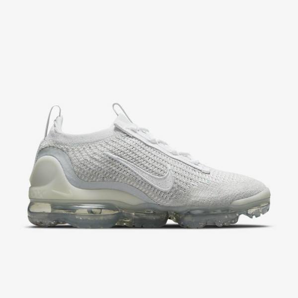 Women's Nike Air VaporMax 2021 FK Sneakers White / Platinum / Metal Silver / White | NK294UBC