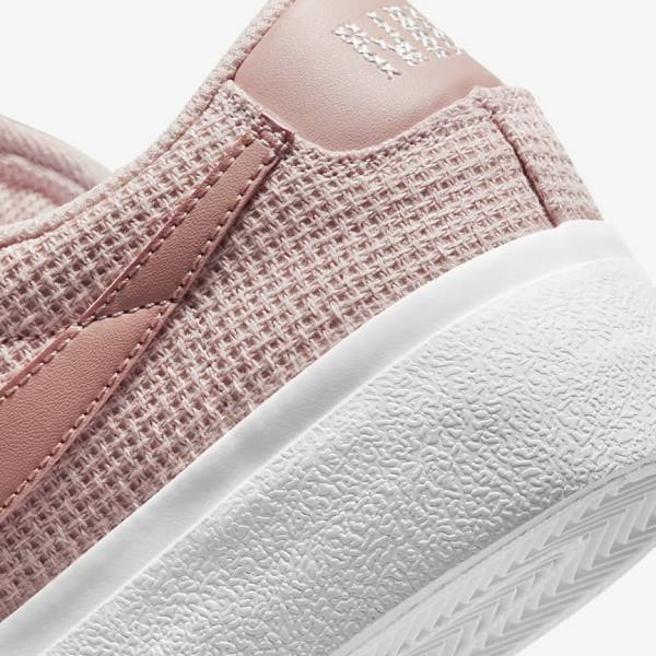 Women's Nike Blazer Low Platform Sneakers Pink / White / Pink / Rose | NK214OWM