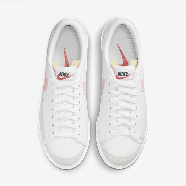 Women's Nike Blazer Low Platform Sneakers White / Black / Pink | NK489NYO