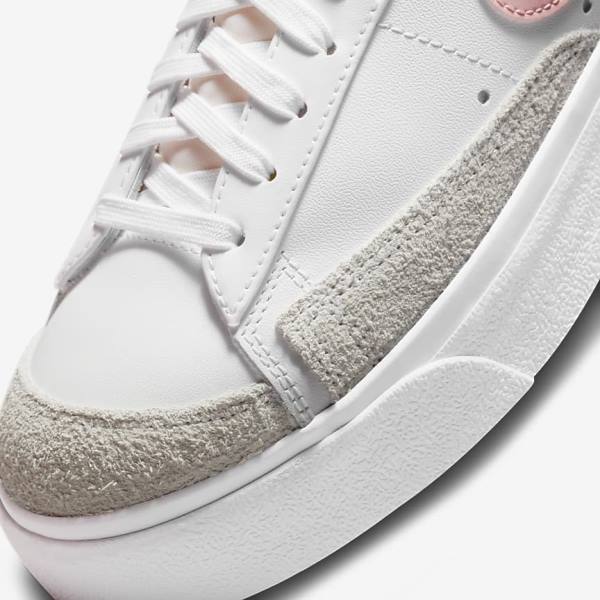 Women's Nike Blazer Low Platform Sneakers White / Black / Pink | NK489NYO